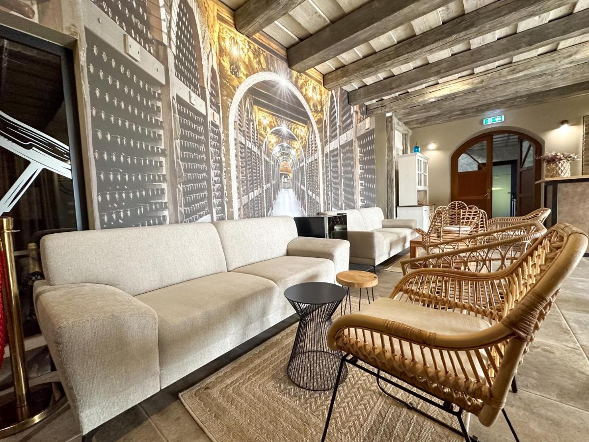 Milia Wine & Event Resort Dunajsky Klatov Exterior photo